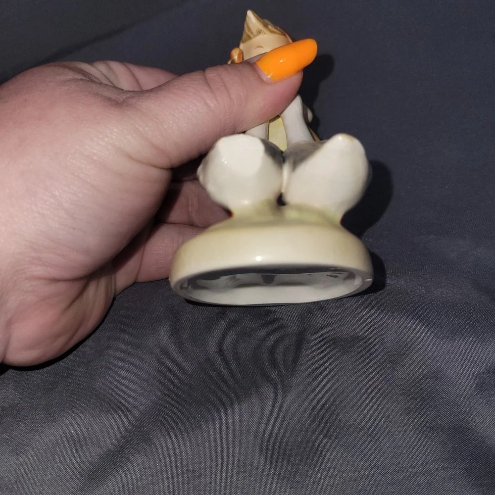 Goebel Hummel Goose Girl Figurine Girl with Geese As Is